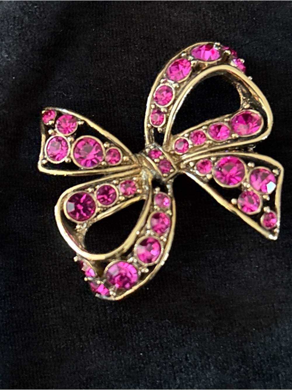Vintage LC Signed Liz Claiborne Open Work Pink Rhinestone Bow Brooch Gold - Picture 3 of 8